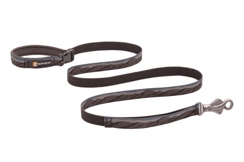 Web-40304-Flat-Out-Leash-Rocky-Mountains.jpg