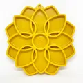 soda-mandala-feeder-yellow-zolta-dla-psa.webp