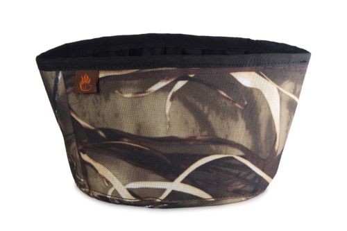 firedog_travel_bowl_water_reeds-46829.jpg